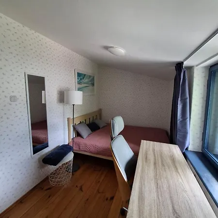 Apartament Cozy In A Tenement House Near The Sopot