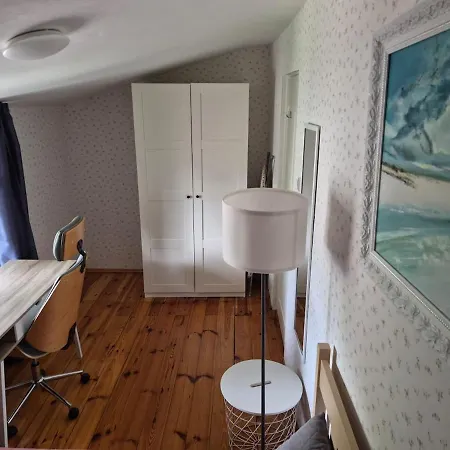 Apartament Cozy In A Tenement House Near The